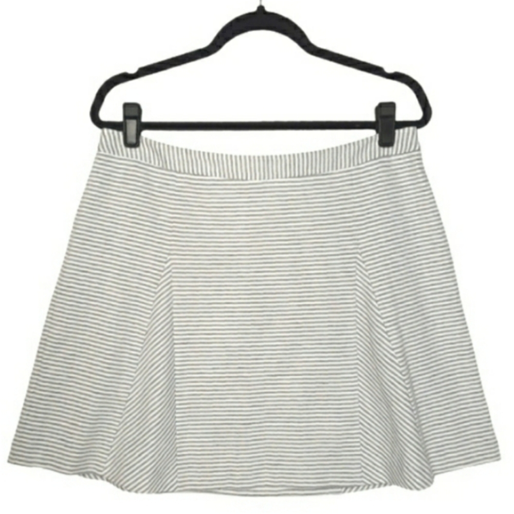 MICHAEL Michael Kors Large Skater White and Gray Striped Skirt